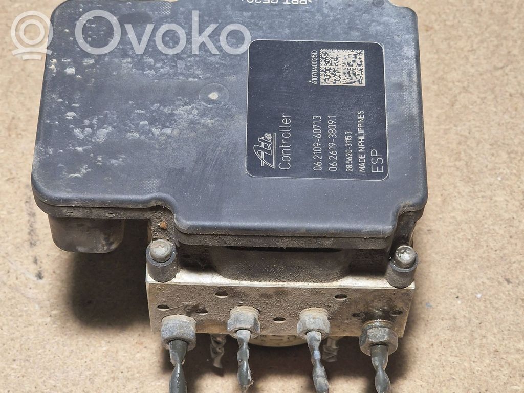 Subaru Outback ABS-pumppu 