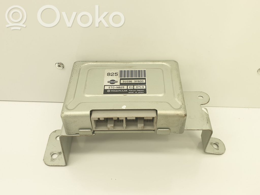 Nissan Maxima Gearbox control unit/module 