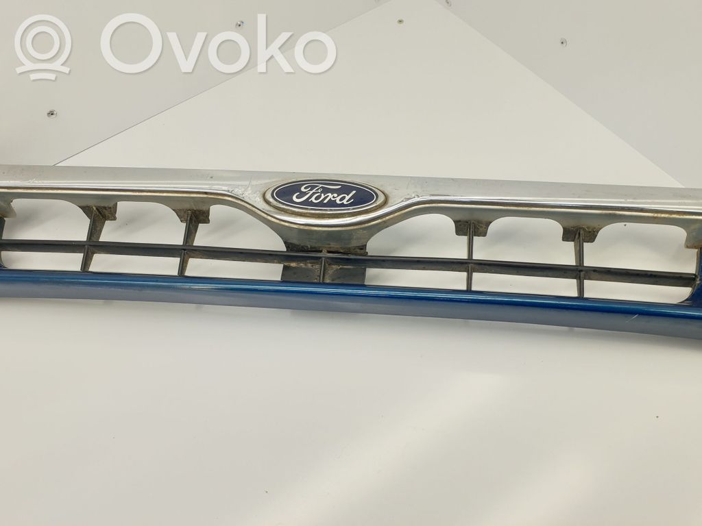 Ford Maverick Передняя решётка 