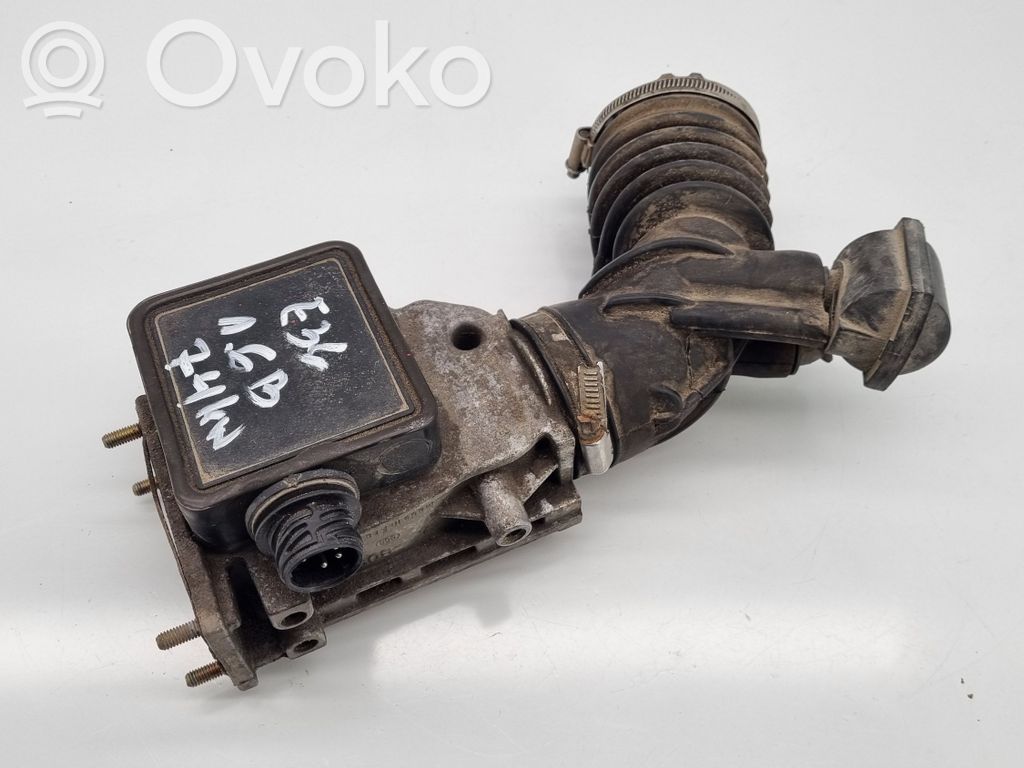 BMW 3 E36 Mass air flow meter 