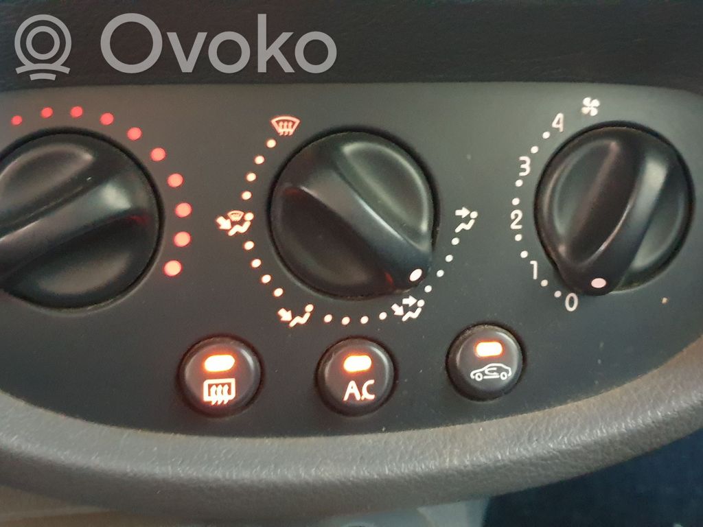 Renault Clio II Climate control unit 