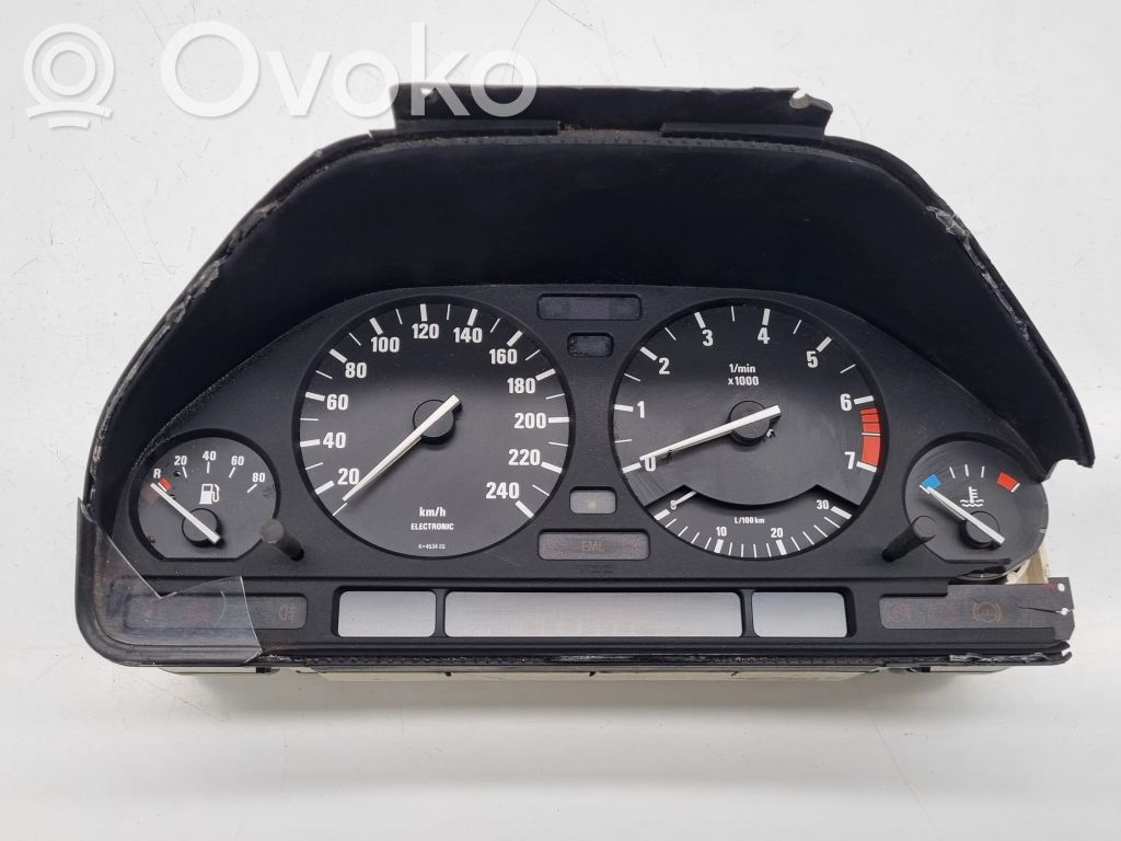 Speedometer (instrument cluster)   8364749,83647494,62118364749