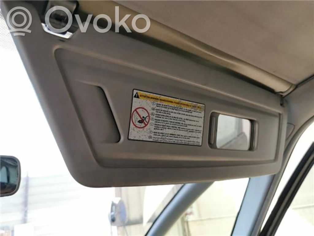 Sun visor