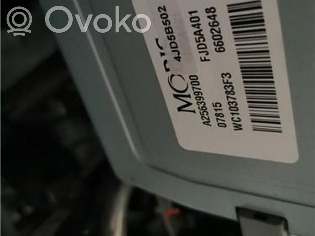 Vairo rato ašis   4JD5B502,A256399700FJD5A401