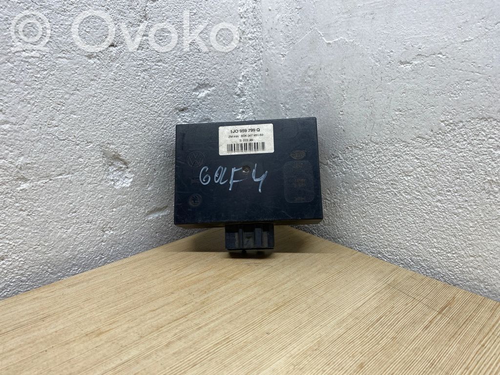 Volkswagen Golf IV Comfort/convenience module 
