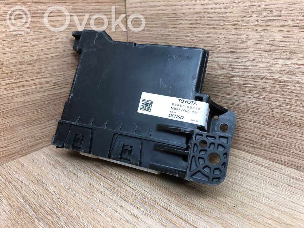 Toyota Auris E180 Climate control unit 