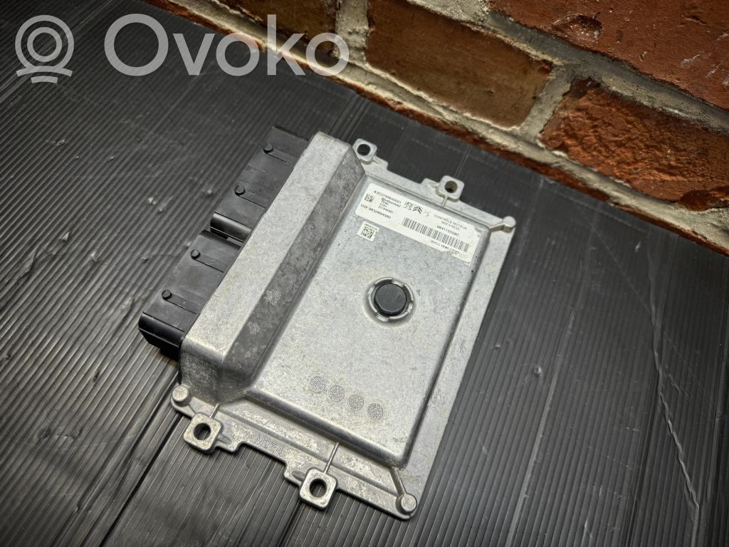 Peugeot 208 I Engine control unit/module 