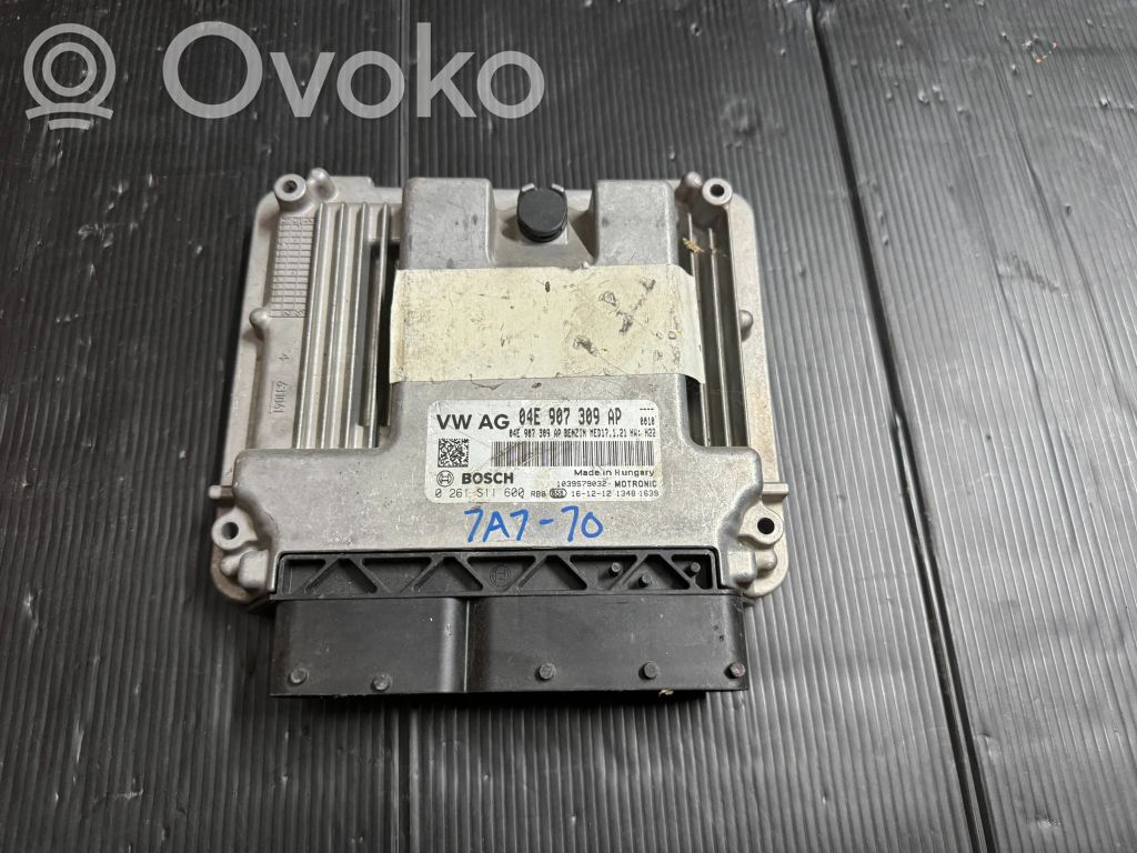 Volkswagen Jetta VI Engine control unit/module ECU 
