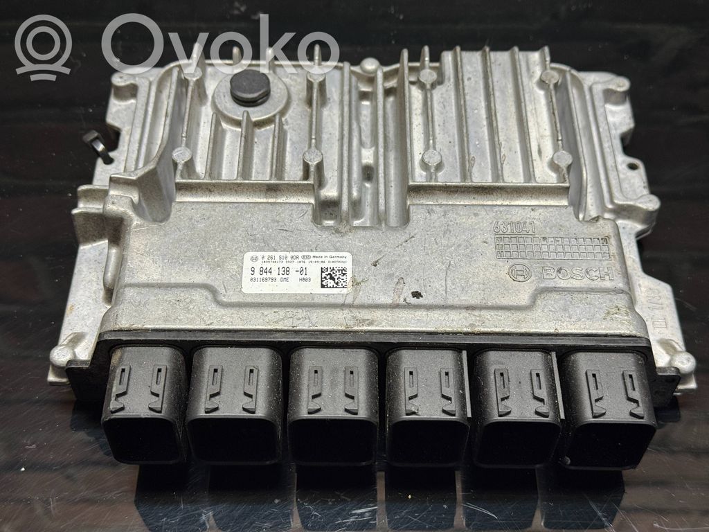 BMW 3 G20 G21 Engine control unit/module 