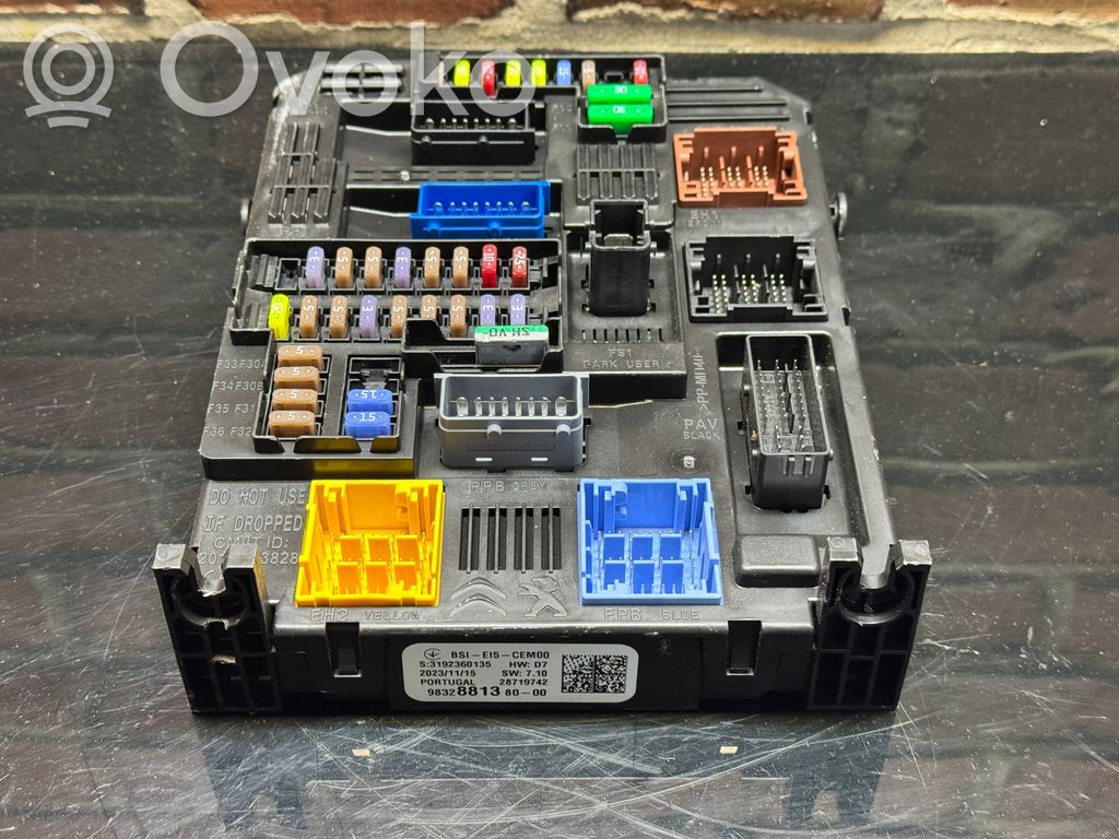 Citroen C5 Aircross Central body control module 
