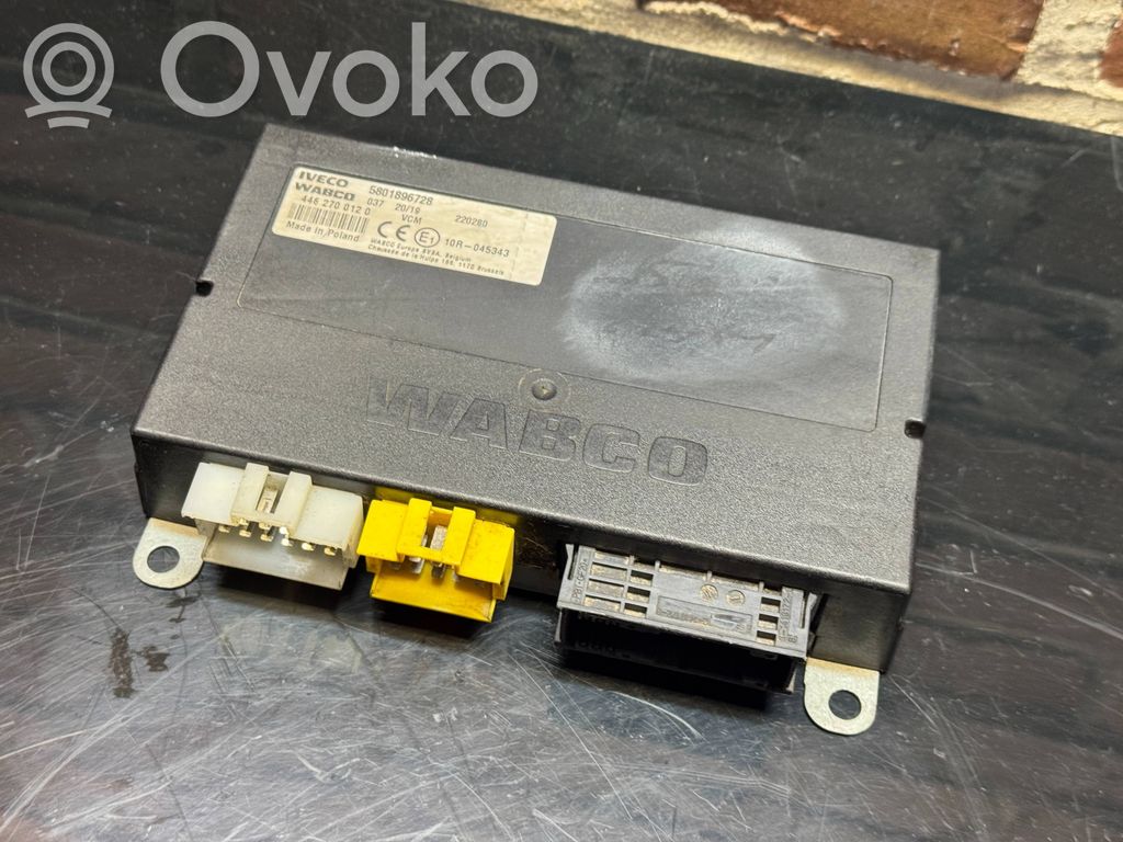 Unidad de control/módulo del motor   5801896728,10R045343,4462700120