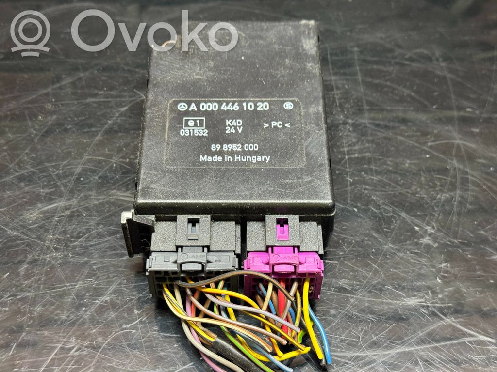 Engine control unit/module   A0004461020,031532,898952000