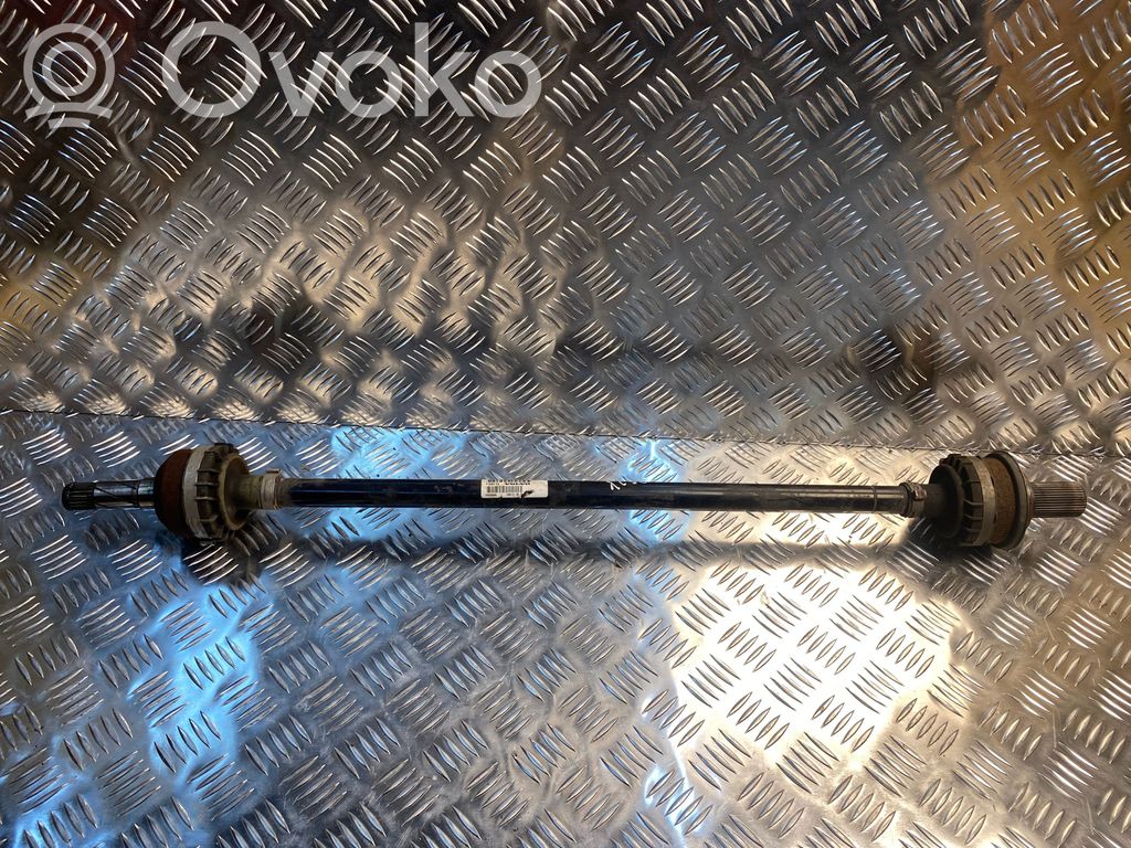 Volvo XC90 Galinis pusašis 