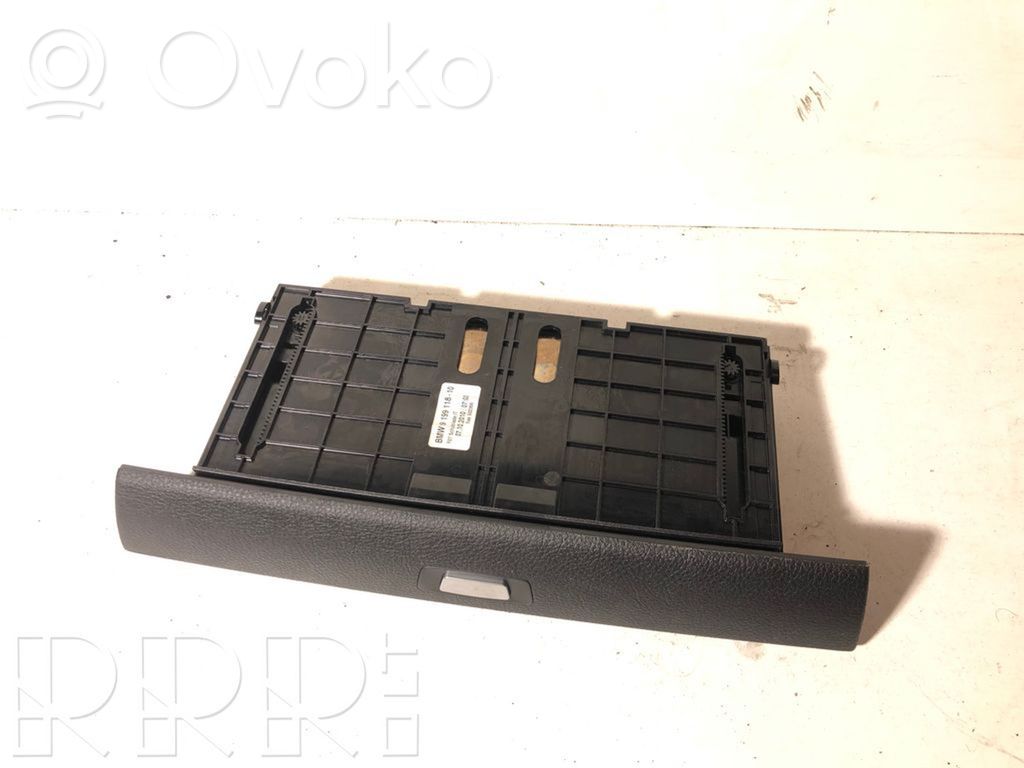 BMW 5 GT F07 Handschuhfach 