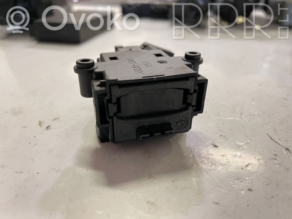 Cerradura de encendido   6954722