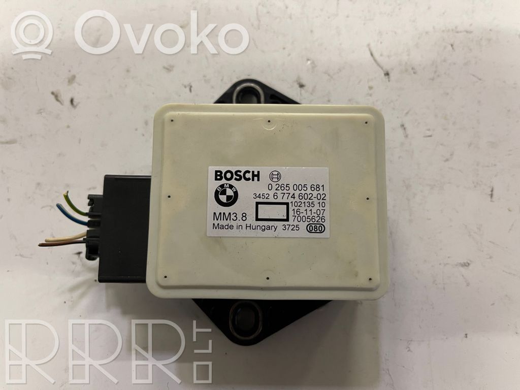 ESP Drehratensensor Querbeschleunigungssensor   0265005681