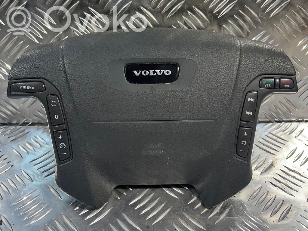 Volvo XC70 Vairo oro pagalvė 