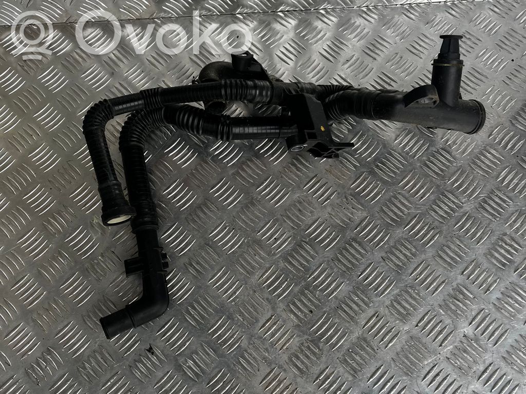 Volvo V70 Engine coolant pipe/hose 