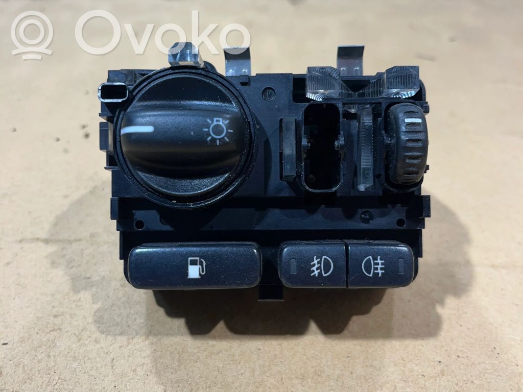 Volvo XC90 Light switch 