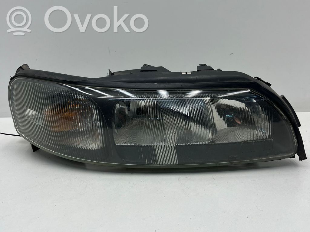 Volvo V70 Headlight/headlamp 