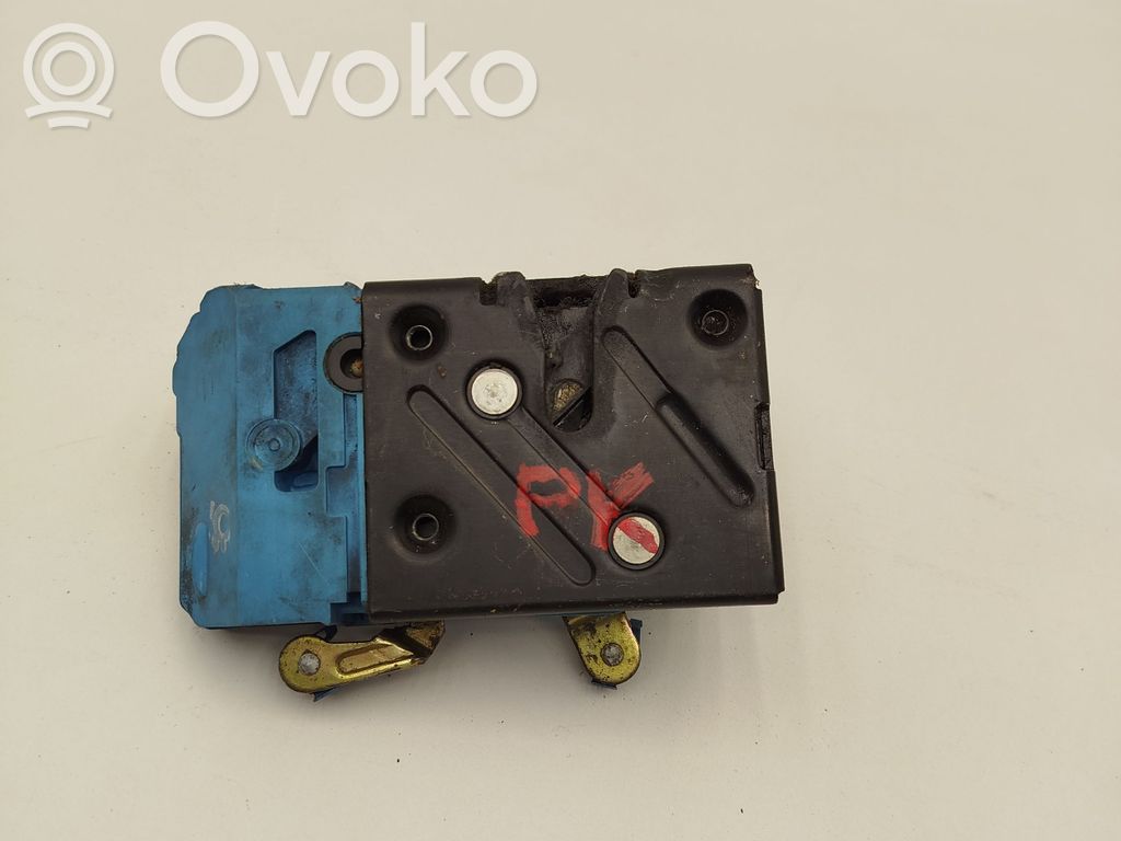 Volvo S80 Priekšpusē slēdzene 