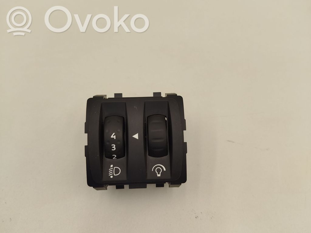 Renault Megane IV Light switch 