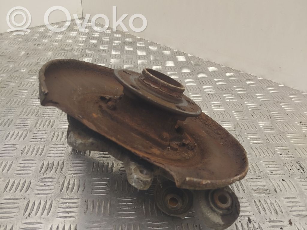 Volvo V70 Galinė stebulė 
