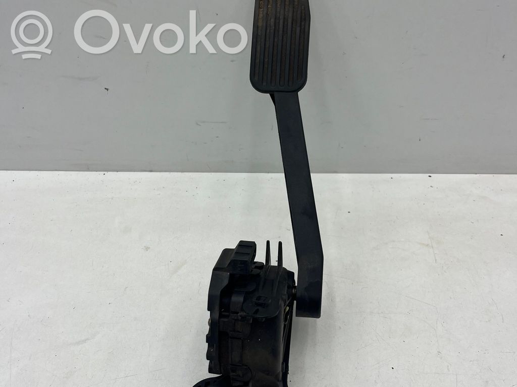 Volvo S80 Akceleratoriaus pedalas 