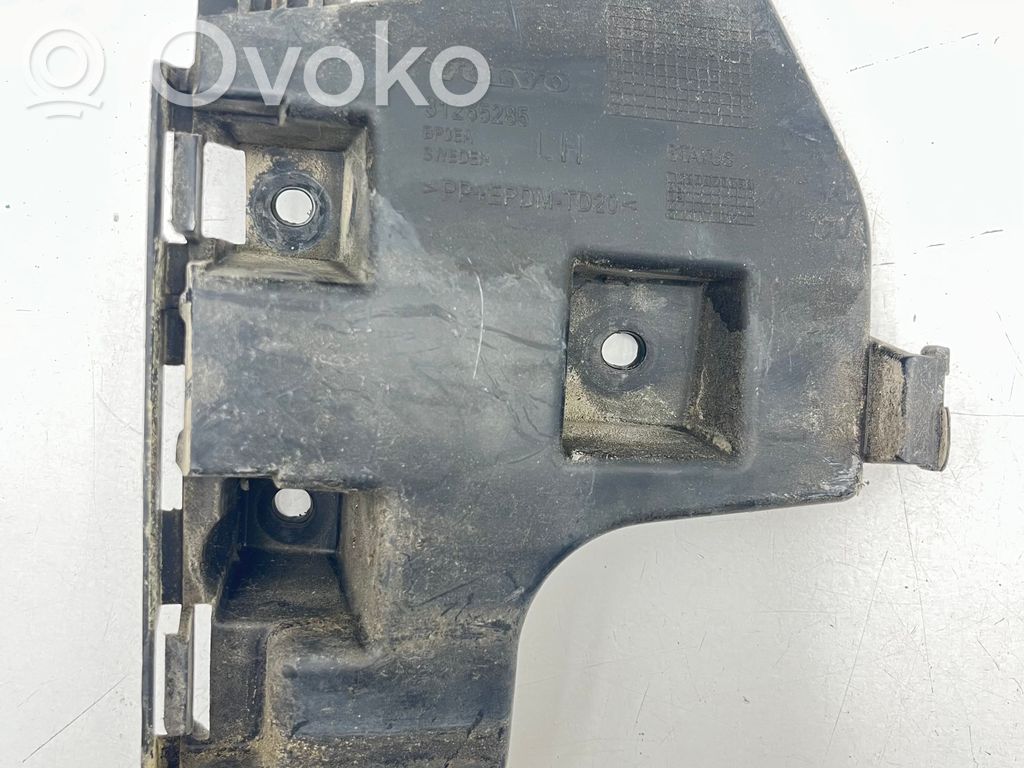 Volvo V60 Galinis laikiklis bamperio 