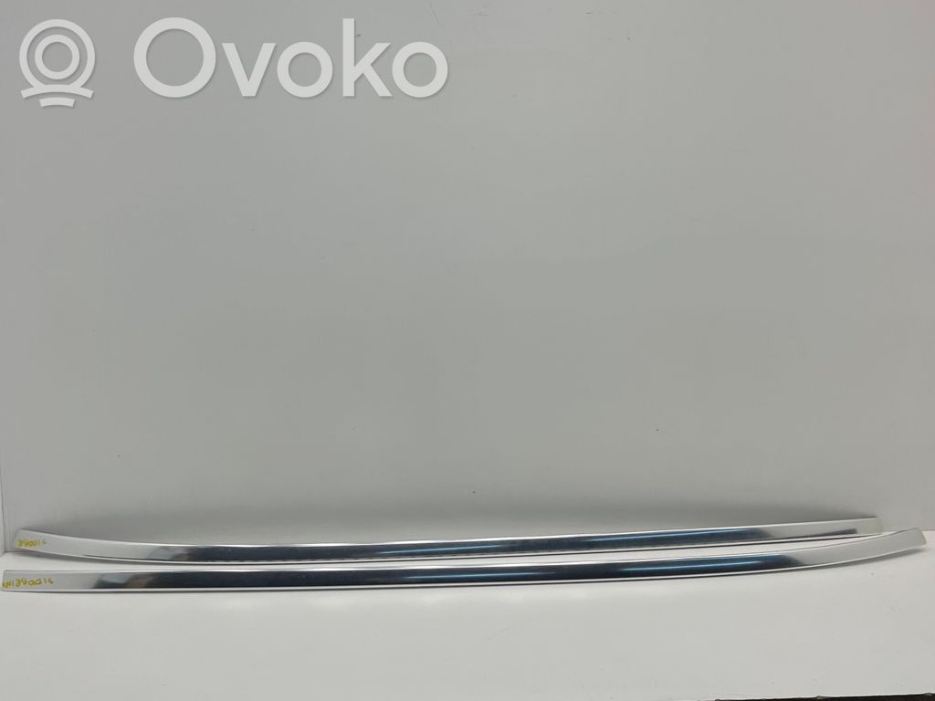 Volvo V60 Barra del techo 