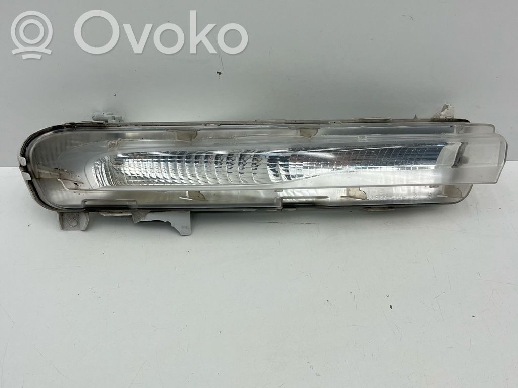 Volvo V40 Etusumuvalo 