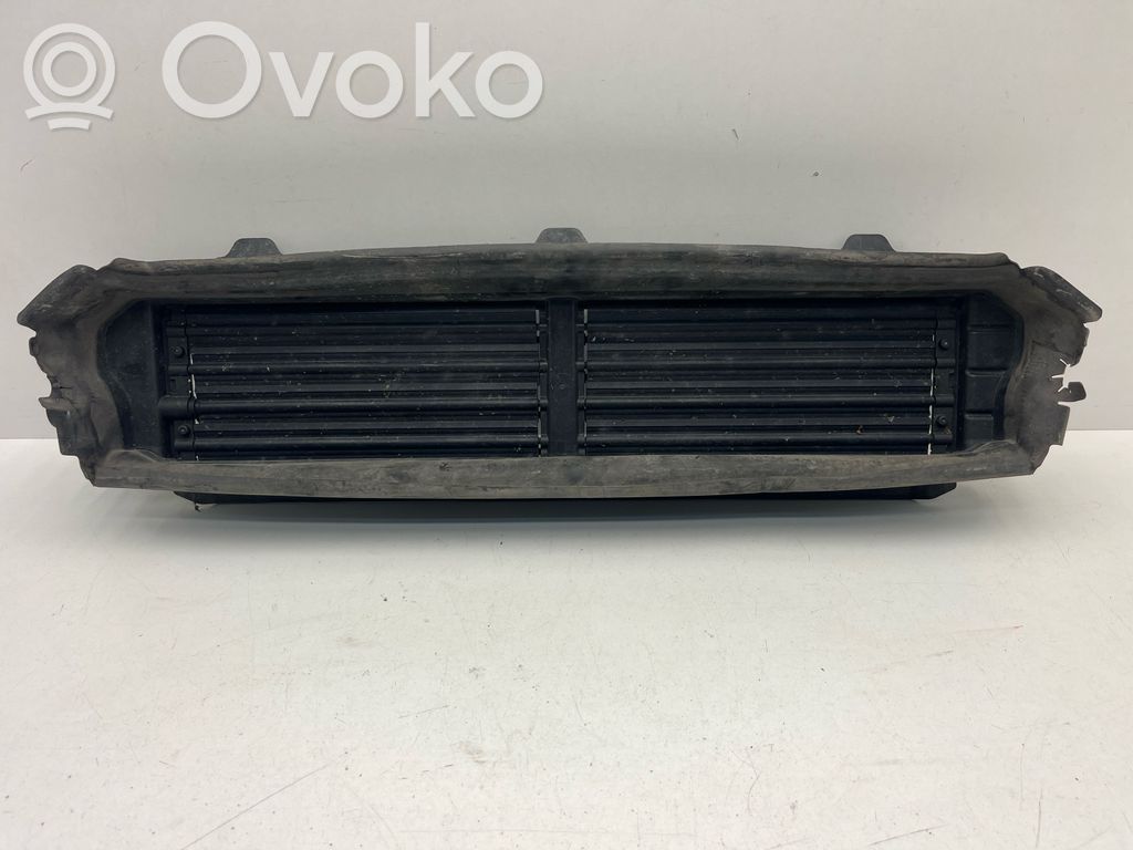 Volvo V60 Interkūlera radiators 