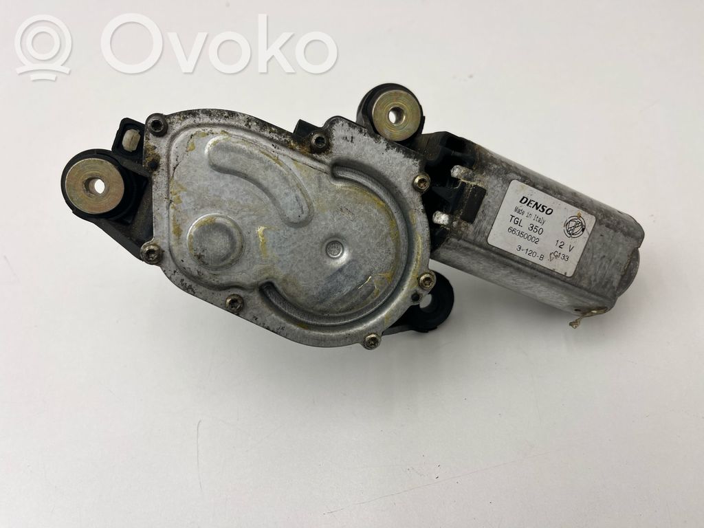 Alfa Romeo 147 Silniczek wycieraczki szyby tylnej 