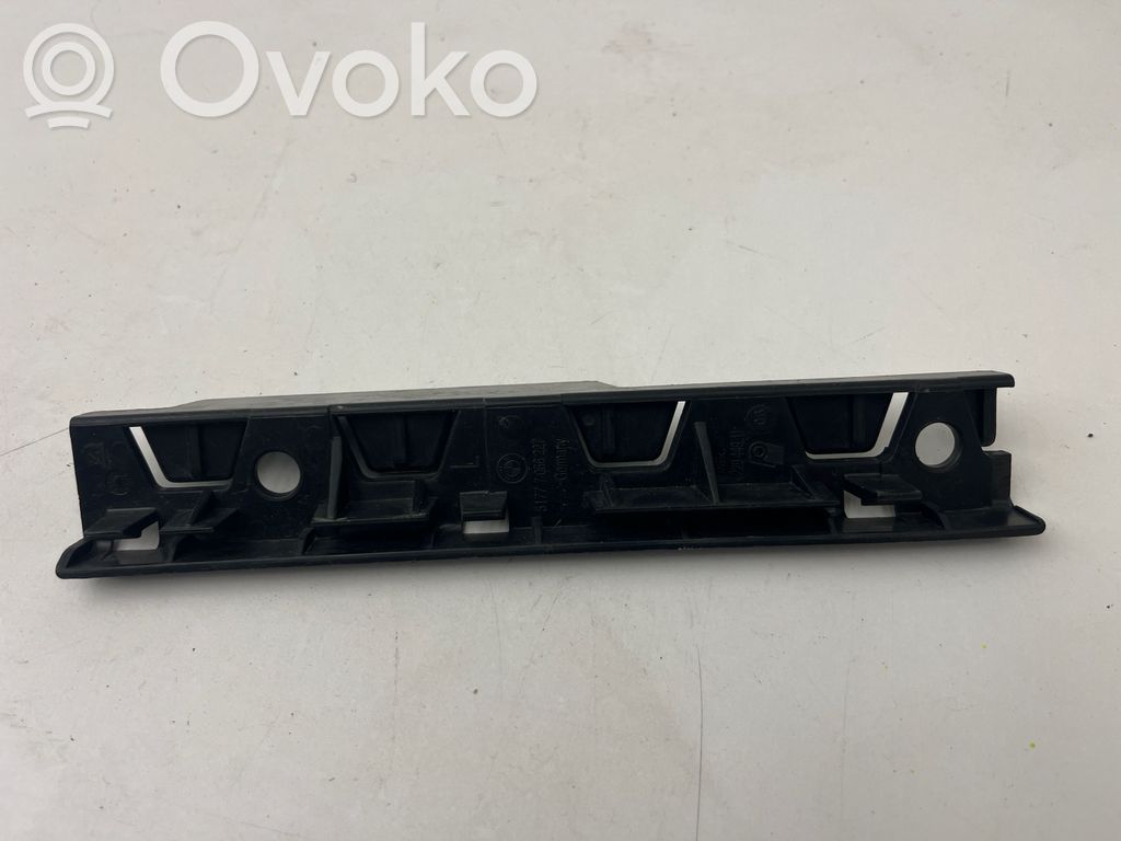 BMW 5 E60 E61 Priekšpusē bampera turētājs 
