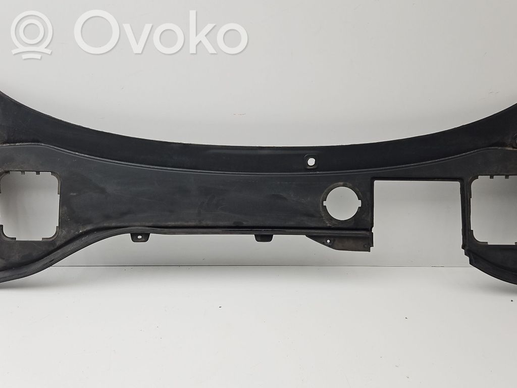 Volvo V60 Wiper trim 