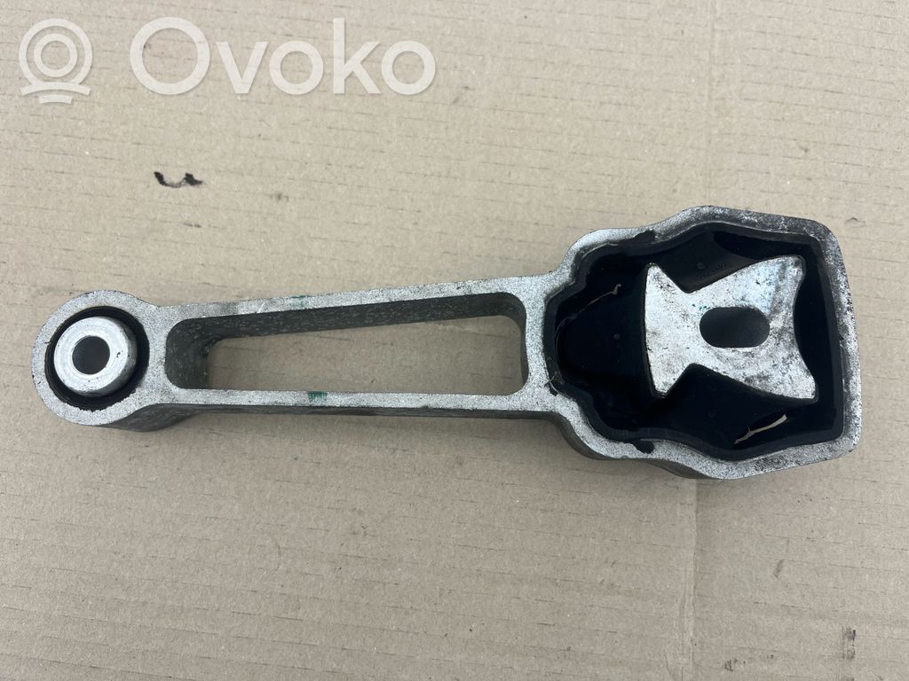 Volvo V60 Engine mount bracket 