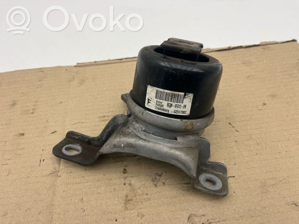 Volvo V60 Engine mount bracket 