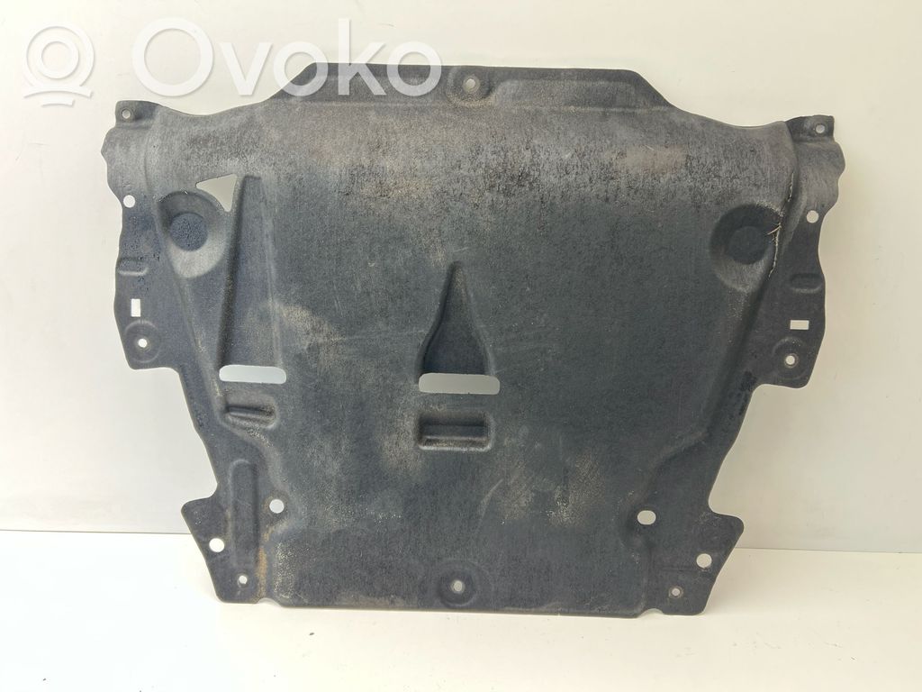 Volvo V60 Engine splash shield/under tray 
