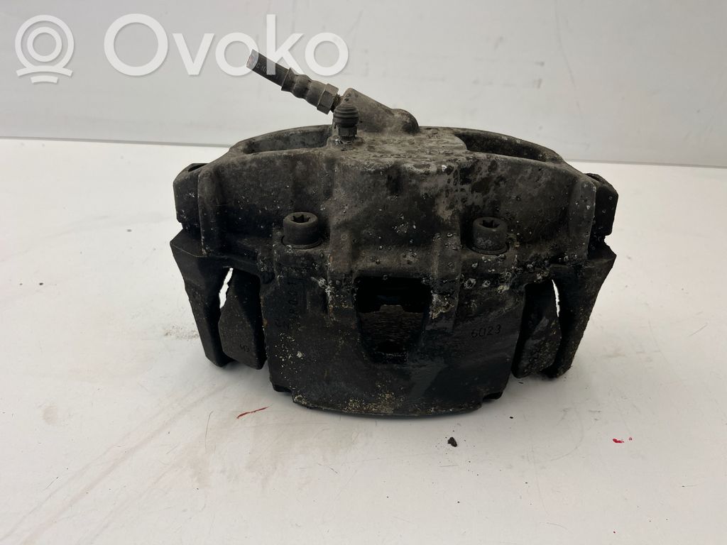 Volvo V60 Front brake caliper 