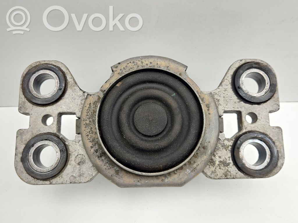 Land Rover Evoque I Engine mount bracket 