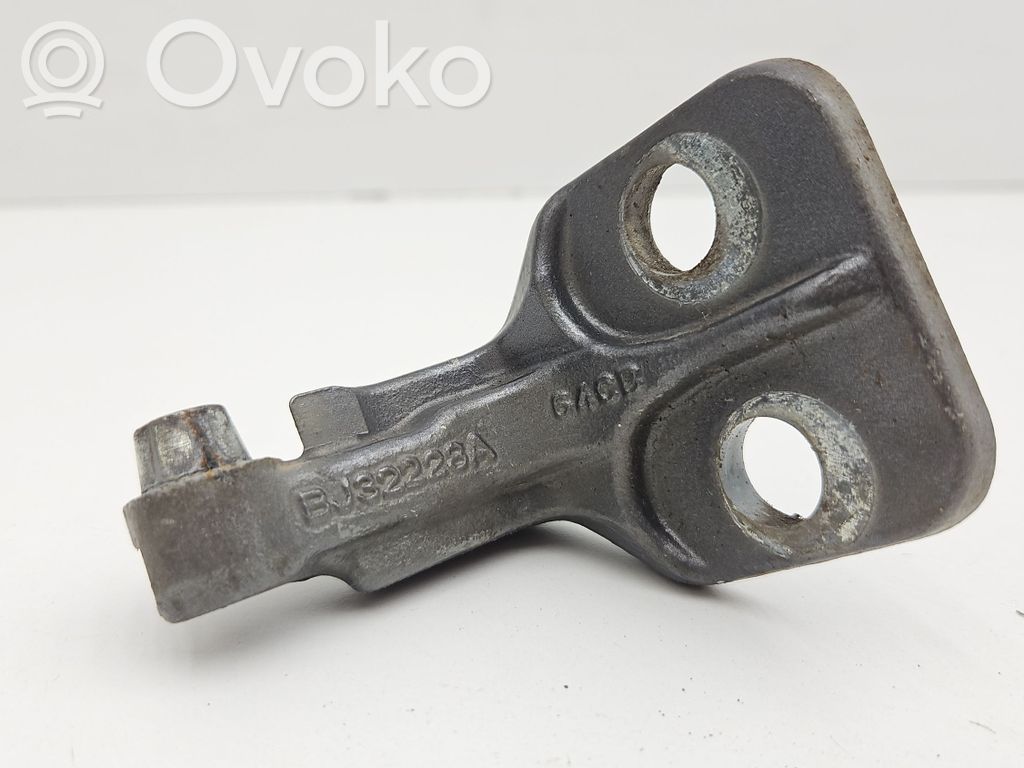 Land Rover Evoque I Rear door upper hinge 