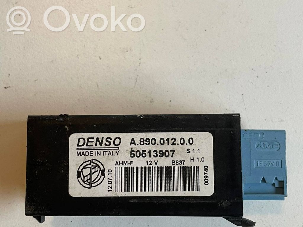 Fiat Doblo Difusor de agua regadora de faro delantero 