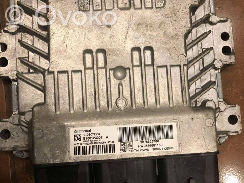 Peugeot 508 Engine control unit/module 