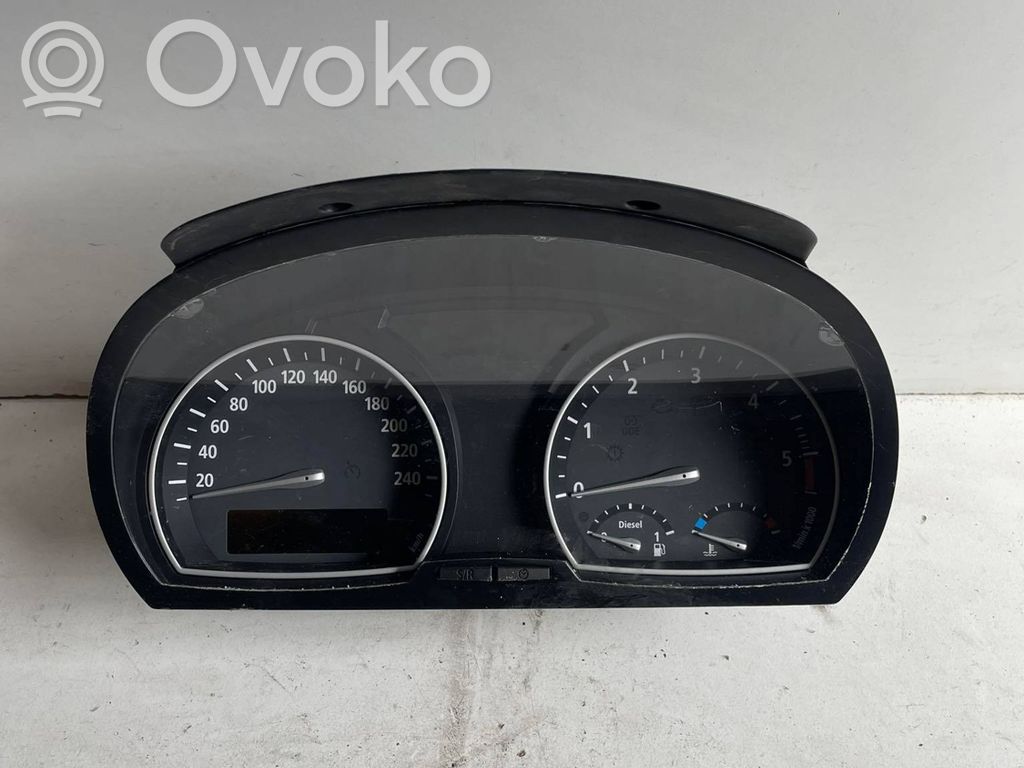 BMW X3 E83 Speedometer (instrument cluster) 