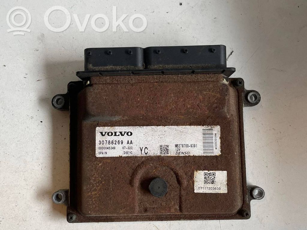 Volvo XC70 Engine control unit/module 