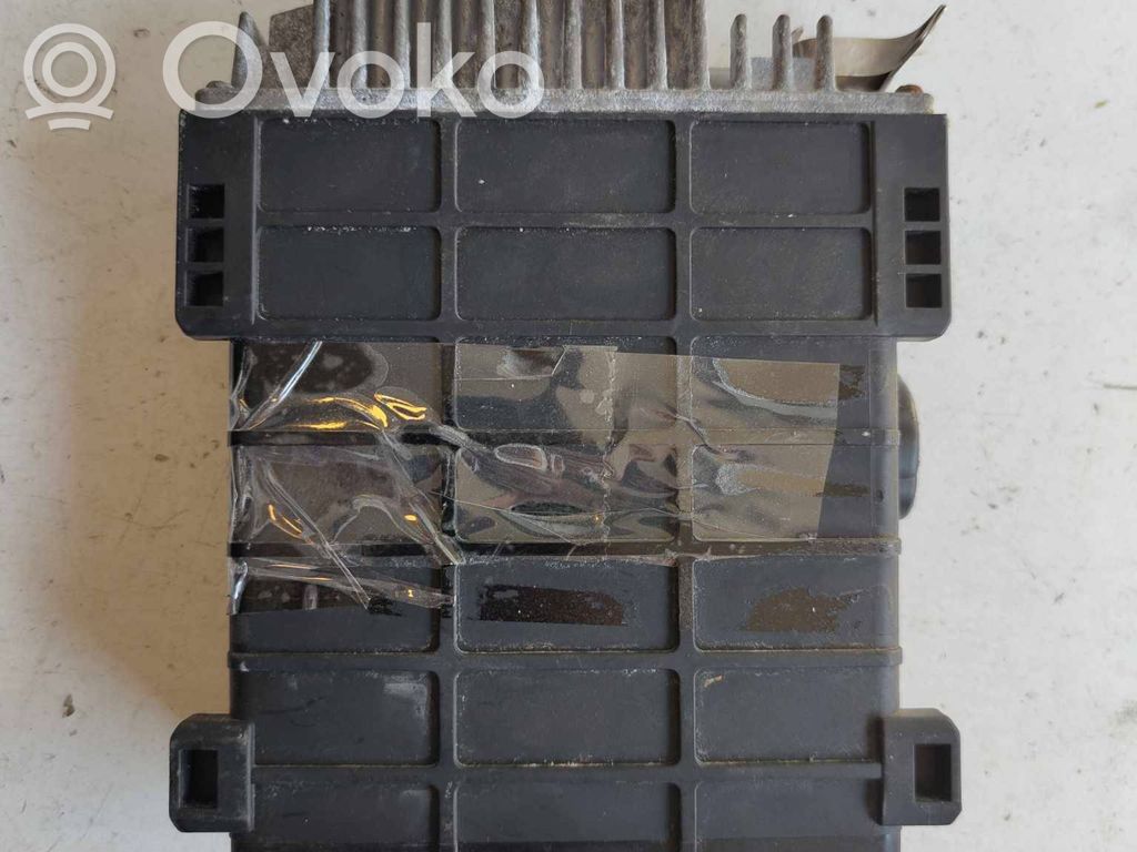 Mercedes-Benz E W124 Engine control unit/module 