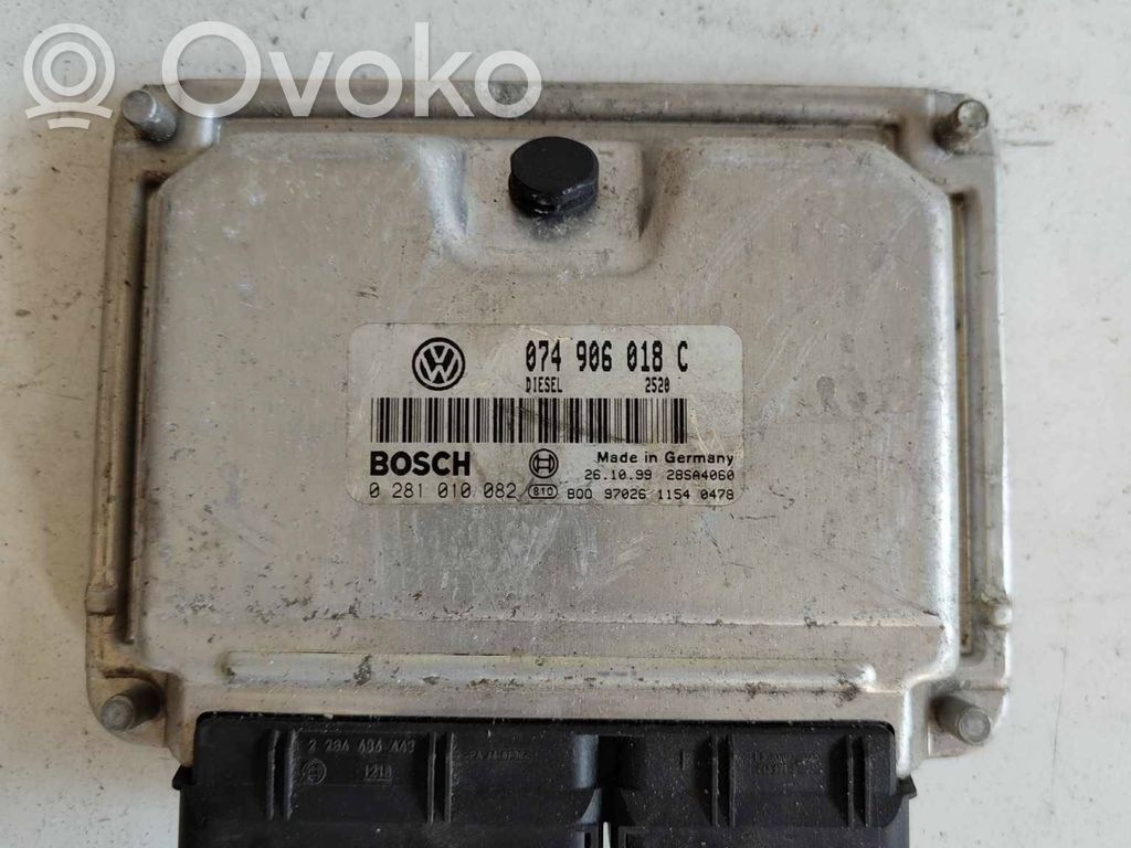 Volkswagen Multivan T4 Engine control unit/module 