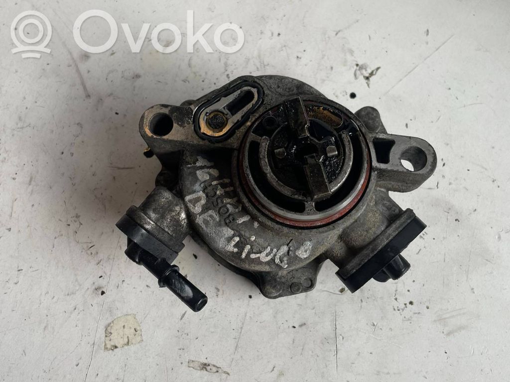 Peugeot 508 Vacuum pump 