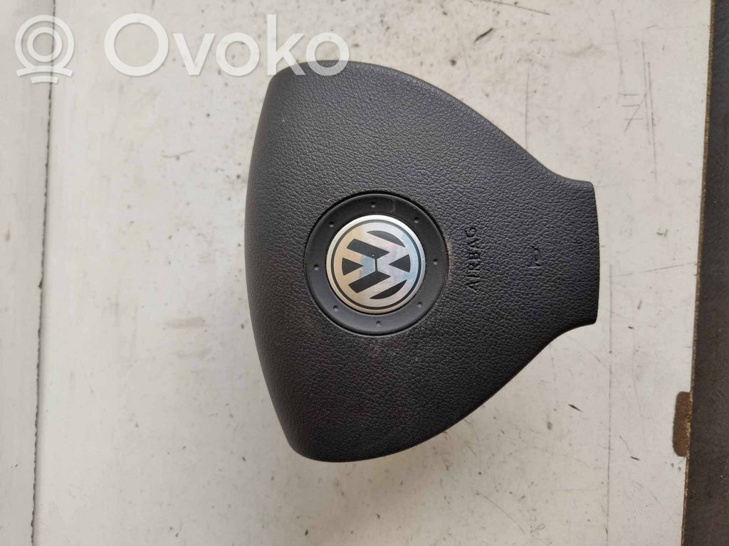 Volkswagen Golf V Vairo oro pagalvė 