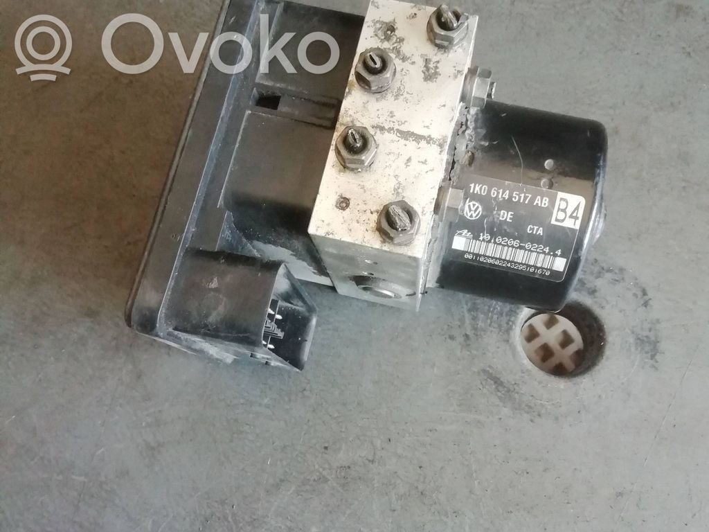 Volkswagen Golf V ABS bloks 